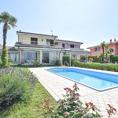 Amazing In With Wifi Сasa de vacaciones Lazise